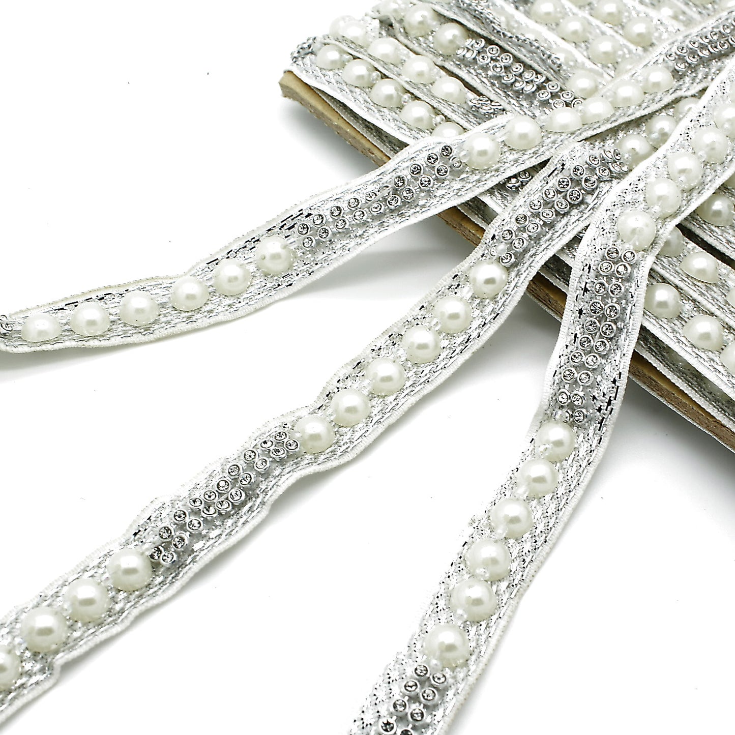 SILVER RIBBON PEARL TRIM - sarahi.NYC