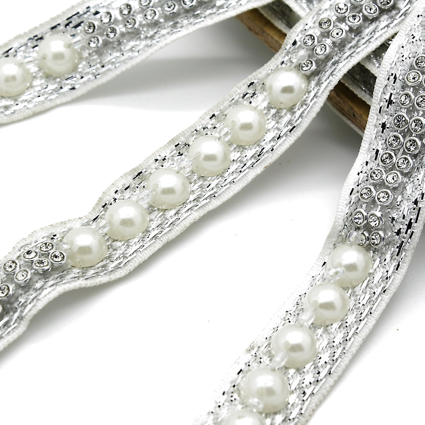 SILVER RIBBON PEARL TRIM - sarahi.NYC