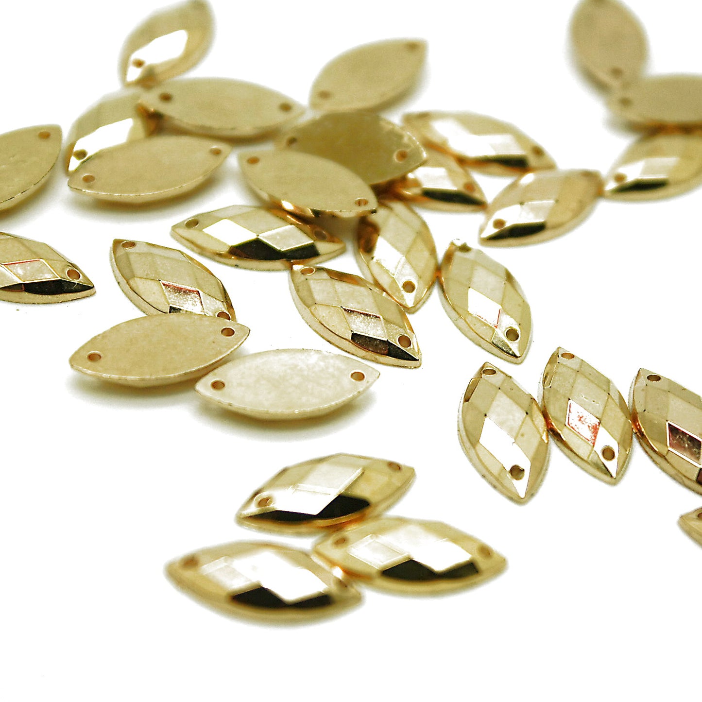 PACK OF 50 - 15mm GOLD HORSE EYE FLAT RHINESTONES - sarahi.NYC