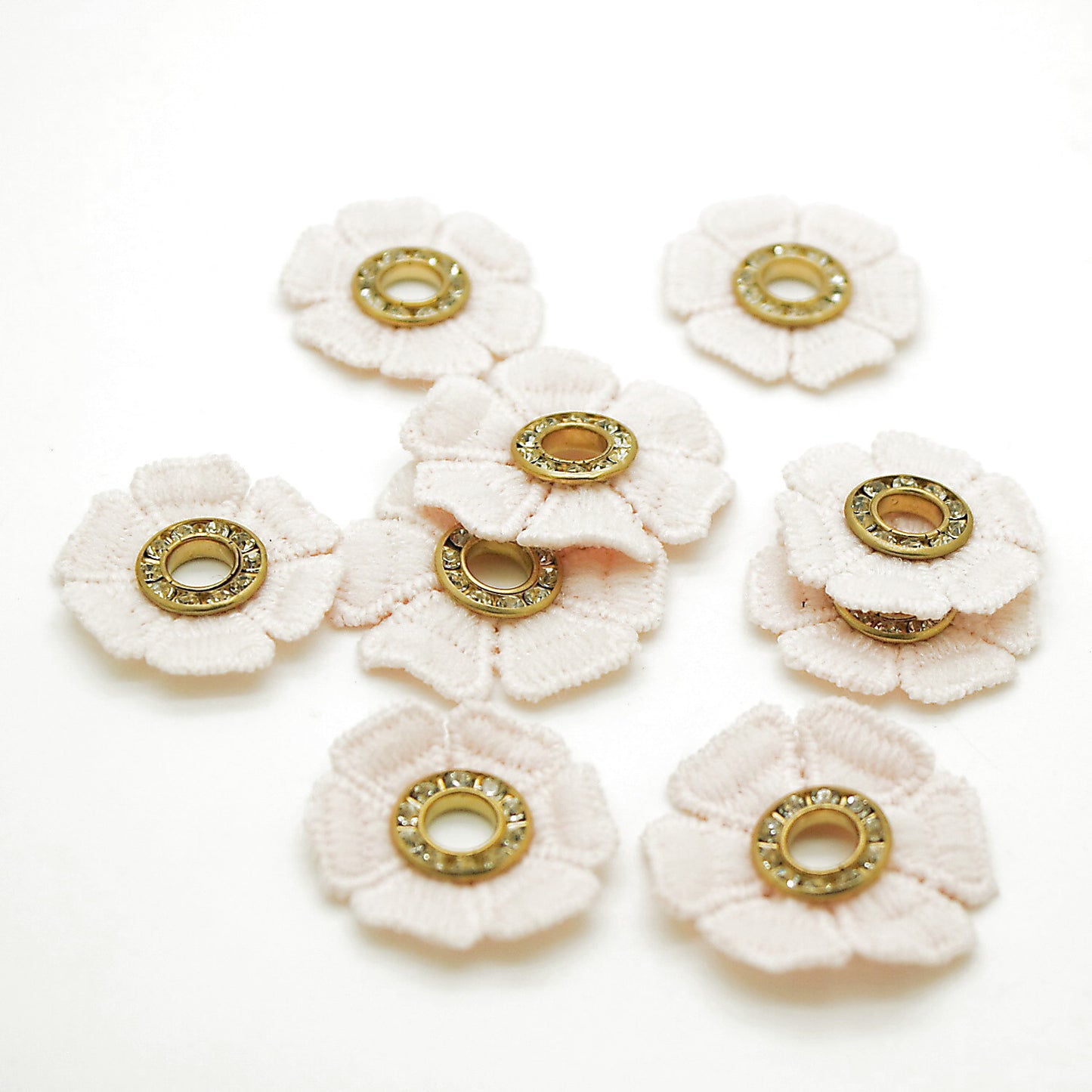 10 X LIGHT PINK FLOWER MOTIFS - SARAHI.NYC