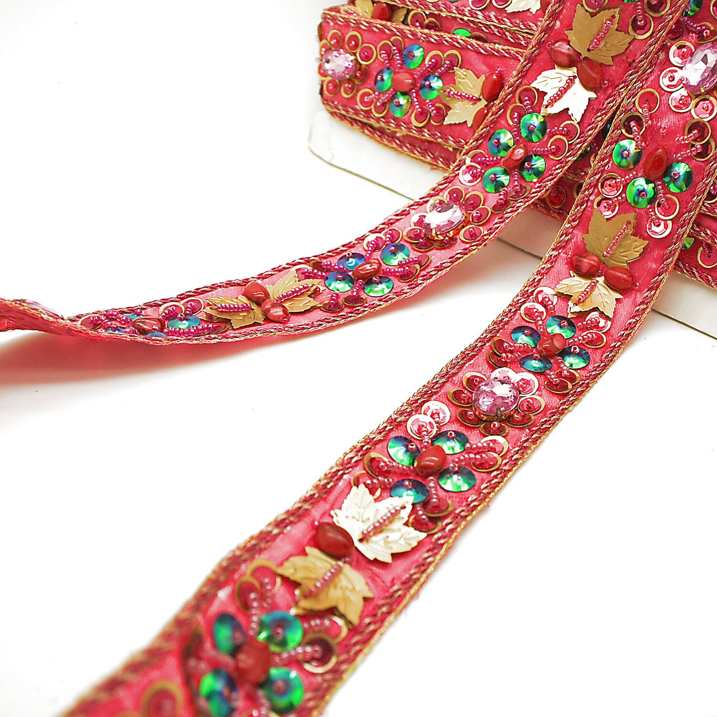 PINK FLORAL RHINESTONE TRIM - sarahi.NYC