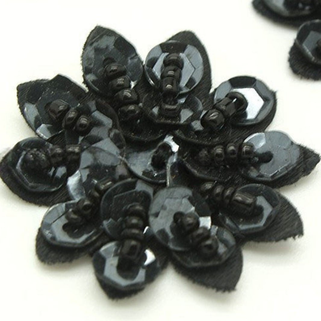 5 X BLACK FLOWER MOTIFS - SARAHI.NYC