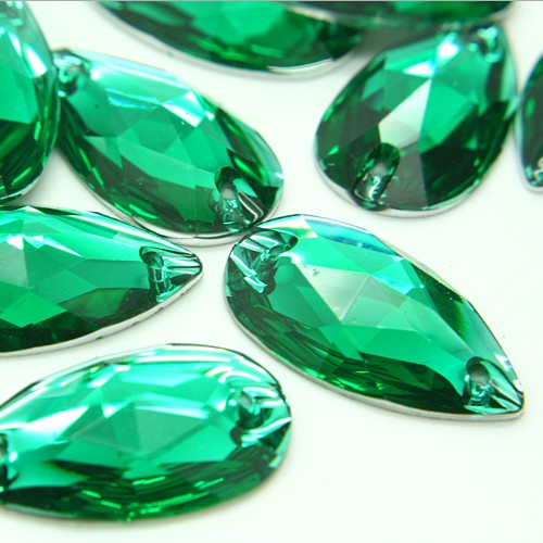 PACK OF 10 - TEARDROP 28 mm FLAT BACK EMERALD GREEN RHINESTONE GEMS - sarahi.NYC