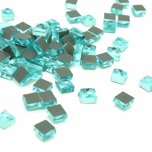 20 X TURQUOISE SQUARE HOTFIX GLASS CRYSTALS   - sarahi.NYC